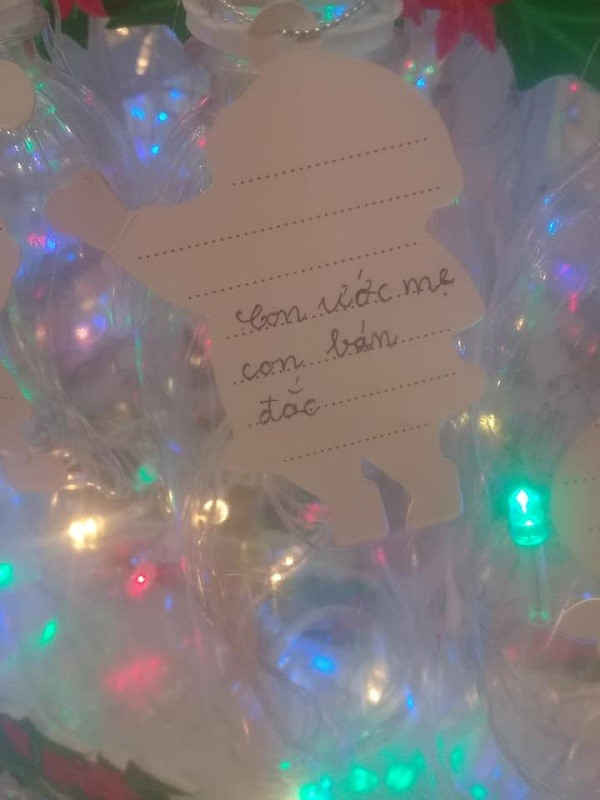 Nghẹn ngào với điều ước Noel của trẻ thơ: 'Con ước có ba', 'Con ước mẹ sẽ hết bệnh' 0