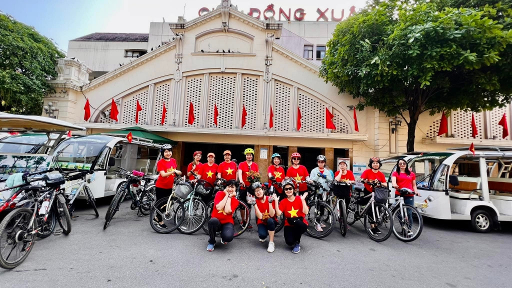 Hà Nội nhận giải thưởng “Điểm đến du lịch thành phố hàng đầu châu Á” năm 2022
