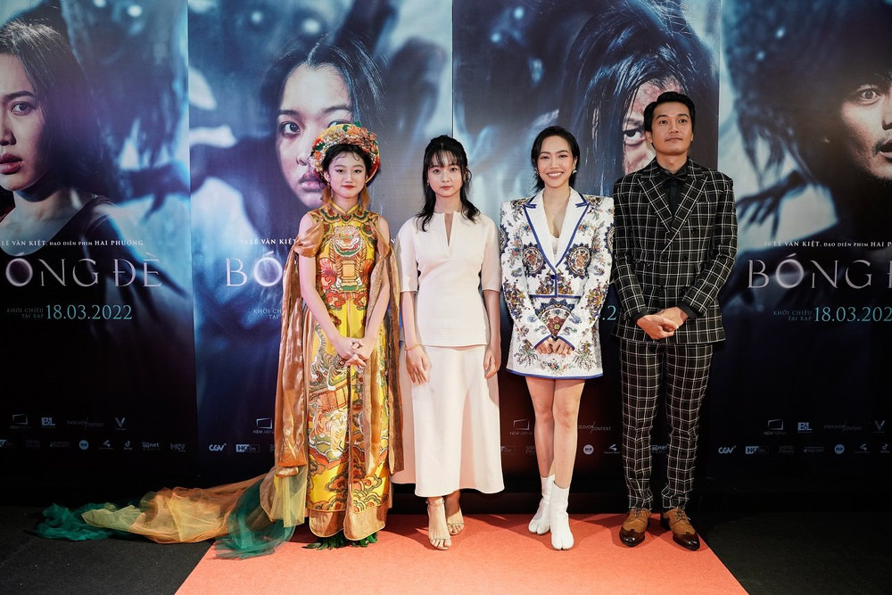 Dàn sao Việt đổ bộ thảm đỏ ra mắt phim "Bóng đè"