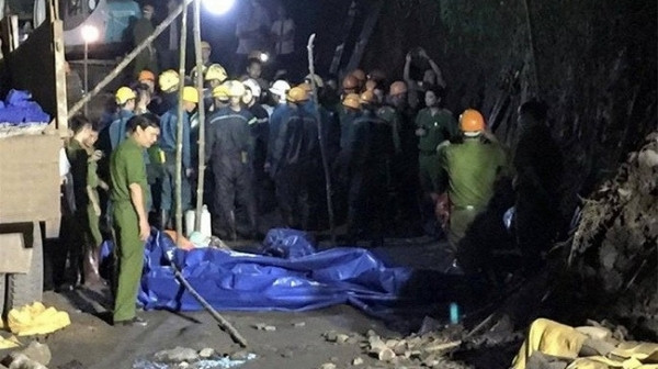 Quảng Ninh: Chạm phải mìn câm trong hầm lò, 2 công nhân thiệt mạng