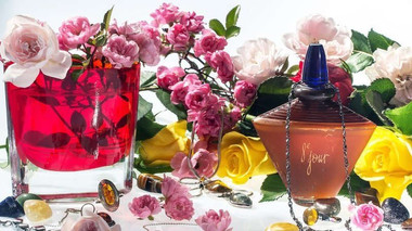 12 cung hoàng đạo nữ nên chọn mùi hương nước hoa nào?