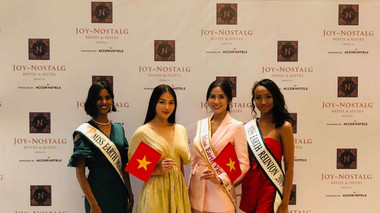Hoàng Hạnh hội ngộ Phương Khánh khi đến Philippines chinh chiến Hoa hậu Trái Đất 2019