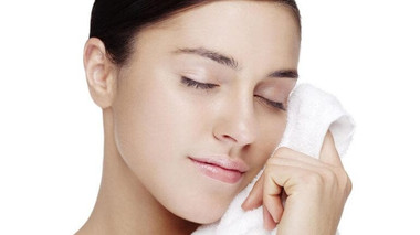 Top 5 sai lầm thường gặp khi chăm sóc da khô, da nhạy cảm