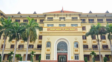 Vụ “Hiệu trưởng trường ĐH Y Hà Nội bị tố “bẫy tình” nữ sinh”: Nhà trường sẵn sàng phối hợp với cơ quan điều tra