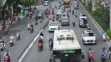 Đề xuất kéo dài thời gian thí điểm phân làn đường Nguyễn Trãi đến hết năm 2022
