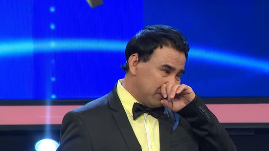 MC Quyền Linh giải thích về việc thường xuyên khóc trên sân khấu "Hát cho ngày mai"