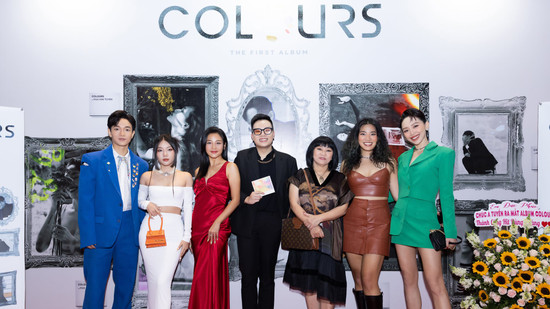 Nhạc sĩ Hứa Kim Tuyền tổ chức họp báo ra mắt album Colours, quy tụ nhiều nghệ sĩ Việt đình đám